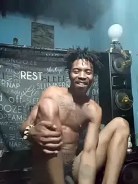 TaurusBallz webcam model stream image