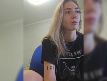 Meliss1sa webcam bongacams model stream image