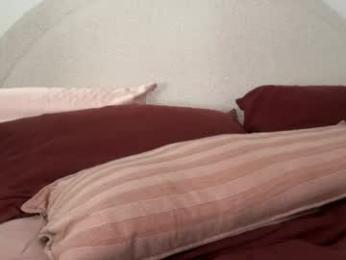 bellaryderr webcam model stream image