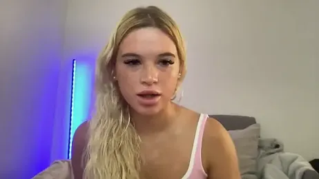 KaylaBabyXOO webcam model stream image