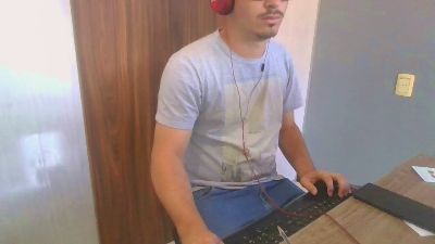 Pablopy00 webcam model stream image