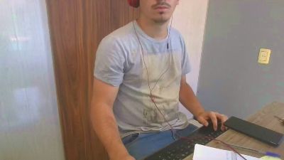 Pablopy00 webcam model stream image