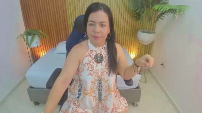 nahia_1 webcam model stream image