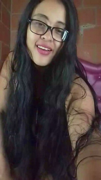 aisha_koswell33 webcam model stream image