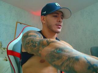 Alan Thompson webcam model stream image