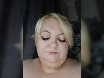 Demonessa webcam model stream image