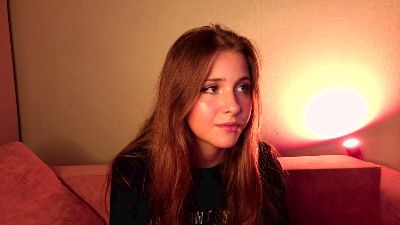 EllamaeWerley webcam model stream image