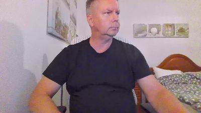 must_cum webcam cam4 model stream image