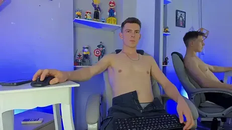 Oliverstonx webcam model stream image