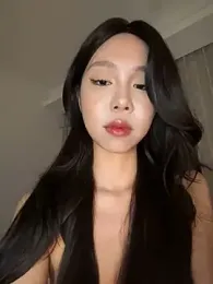 jolie_33 webcam stripchat model stream image