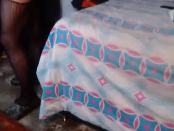 dream_real webcam model stream image