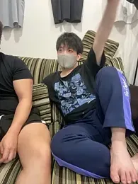 B-W_22-16_ webcam model stream image