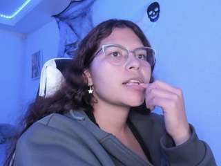 lady-brownnnn webcam model stream image