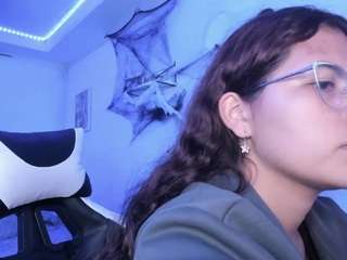 lady-brownnnn webcam model stream image