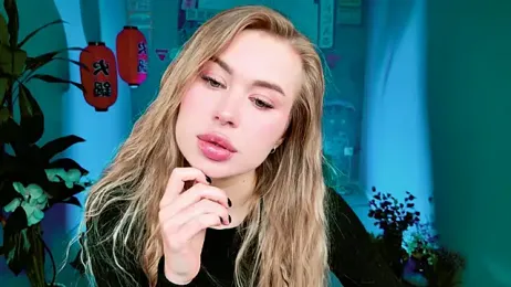 AdelLoys webcam model stream image