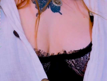 miachill webcam model stream image