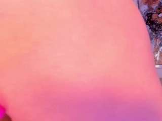 liizcooper webcam model stream image