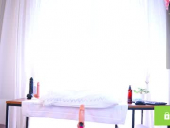 emilyfinne webcam chaturbate model stream image