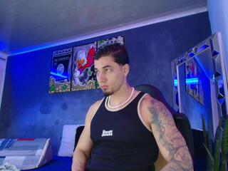 Camilo Alvarezz webcam model stream image