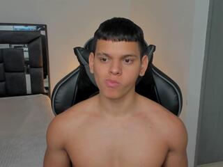 Stefan Lennox webcam model stream image