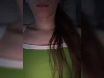 Kira5687 webcam model stream image
