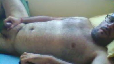 BearContraste webcam model stream image