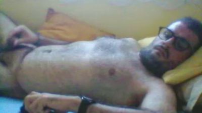 BearContraste webcam model stream image