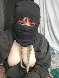 NomiHana webcam model stream image