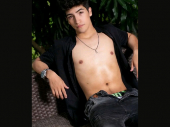 AlekAzarov webcam livejasmin model stream image