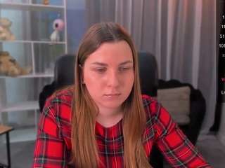 liana-kisses webcam model stream image