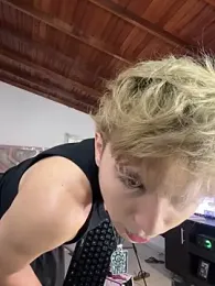 CONNY_BENSS webcam model stream image