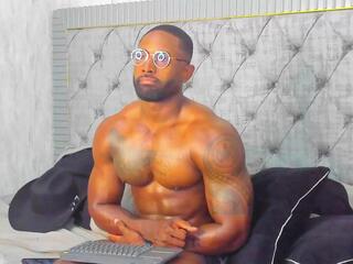 Jheron Steel webcam model stream image