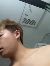 Chocolates-001 webcam model stream image