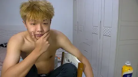 Chocolates-001 webcam model stream image