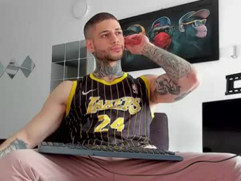 _jamesleandros webcam model stream image