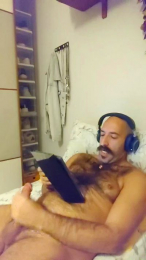 tonykira webcam model stream image