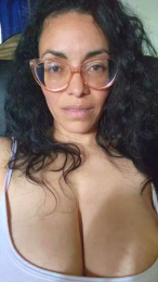 Lucci_Lovee webcam model stream image