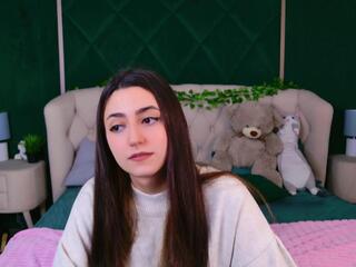 Gloria Bendall webcam model stream image