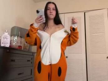kayliexxw webcam model stream image