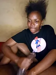 Tight_pussy_ke webcam model stream image