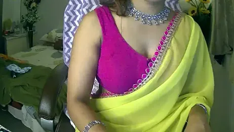Cute-Tara webcam model stream image