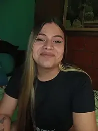 Cattaleya_Volkova webcam model stream image