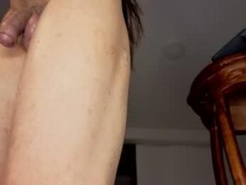 chloe_cooperr webcam model stream image