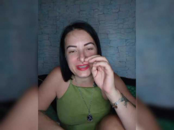 Adelinna webcam model stream image
