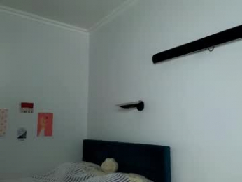 smoothnesss webcam model stream image
