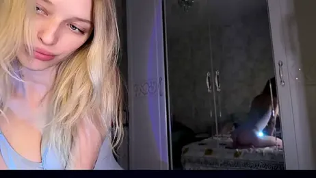 Evvie_Summn1 webcam stripchat model stream image