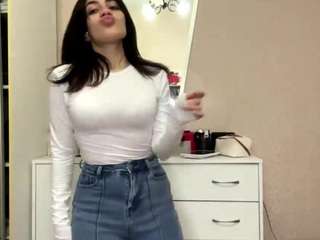 elenoralapeyrouse webcam model stream image
