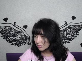 Selena Lim webcam model stream image