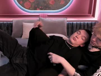 kevinm1lky webcam model stream image