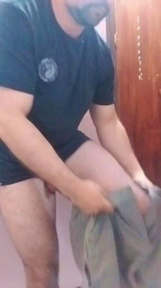 Hanroll webcam model stream image